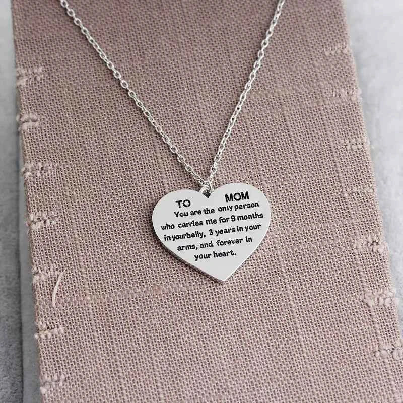 Heart-Shaped Engraved Necklace for Mother's Day Gift