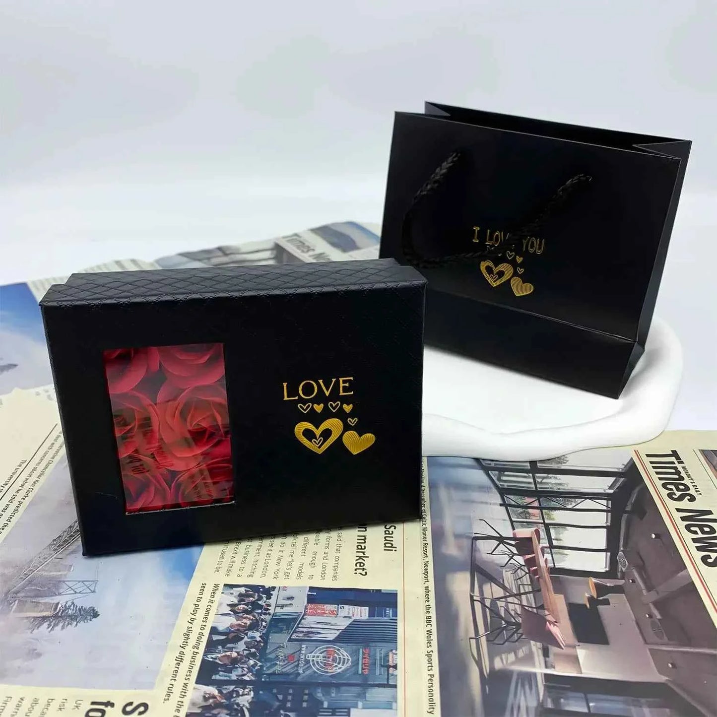 Window Opening Jewelry Box Romantic 6 Rose Pendants Ring Bracelet