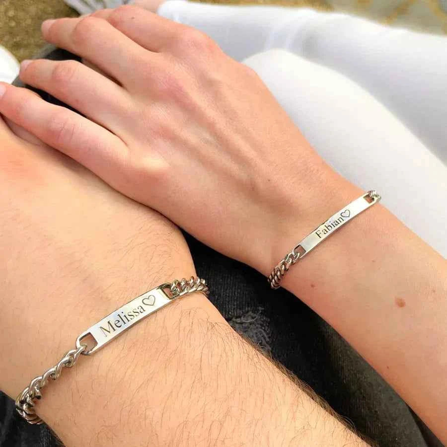 Customized Name Bracelet Gift Set Eternal Roses Jewelry Box for Couples Wife Anniversary Birthday Gifts