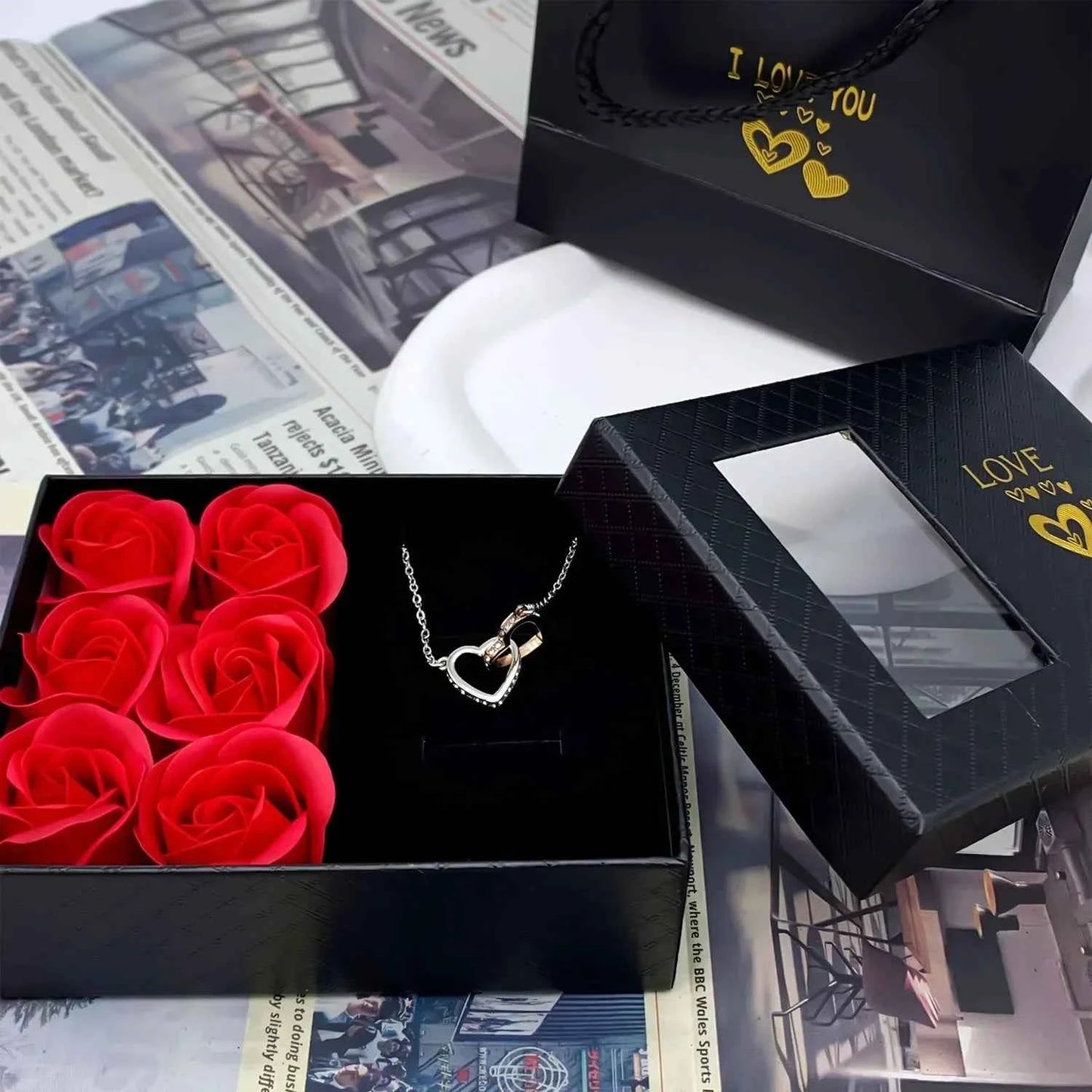 Window Opening Jewelry Box Romantic 6 Rose Pendants Ring Bracelet
