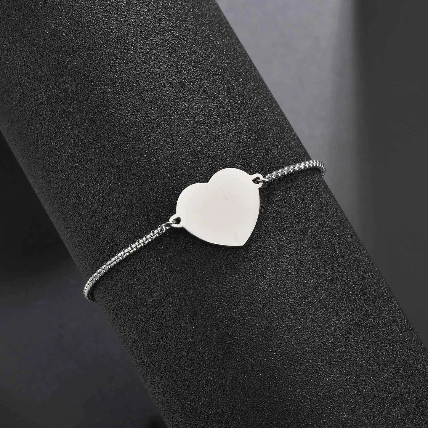 Personalized Engraved Heart Bracelet Custom Name Date Photo Logo For Women Men