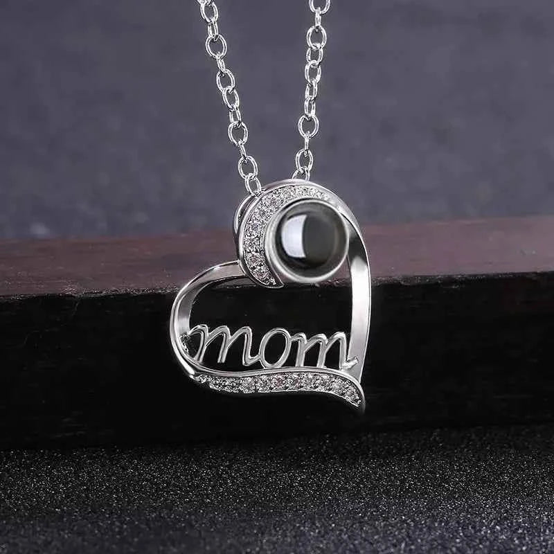 MOM Heart Necklace – Custom Gift