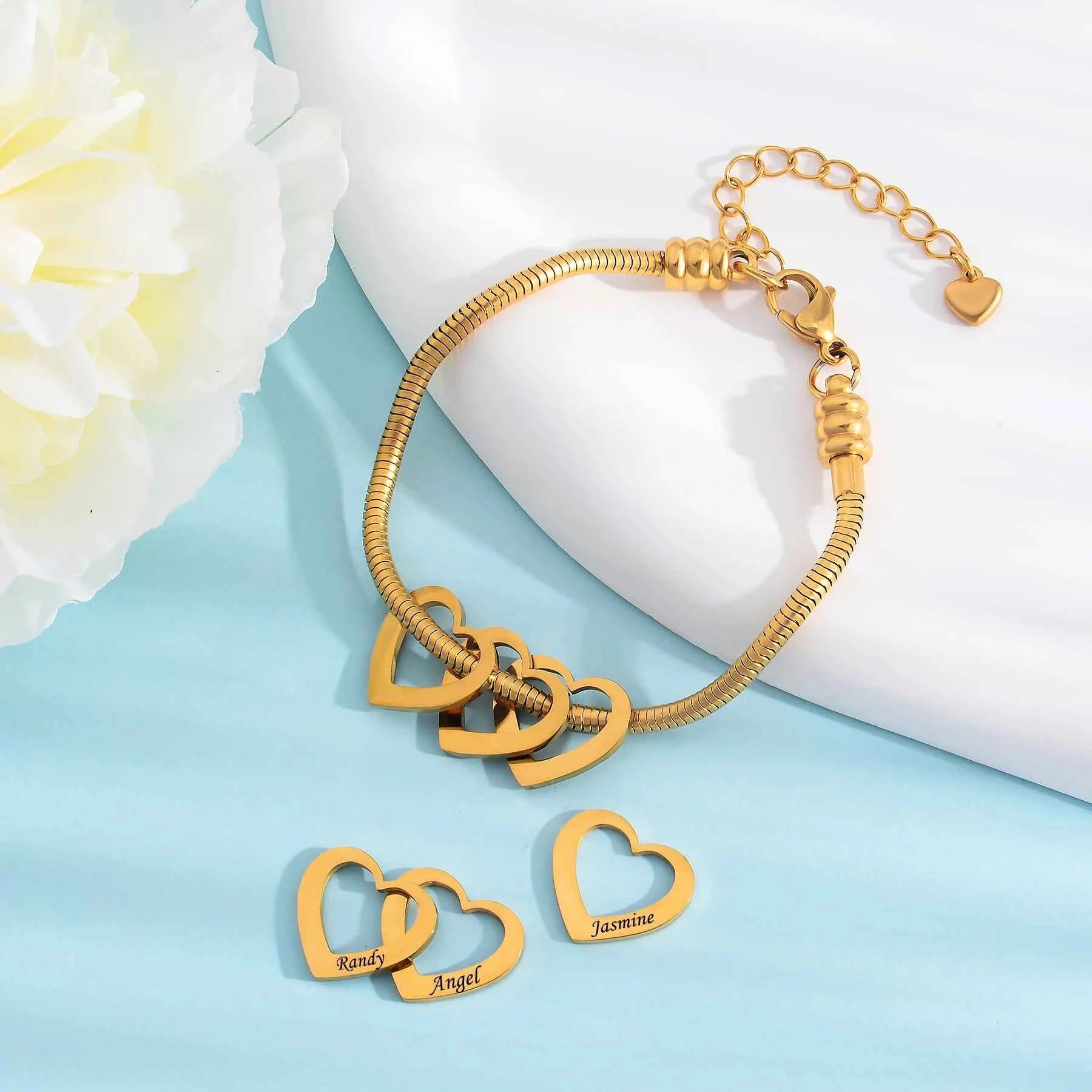 Personalized Stainless Steel Heart Charm Bracelets for Women Custom Engraved Family Name Adjustable