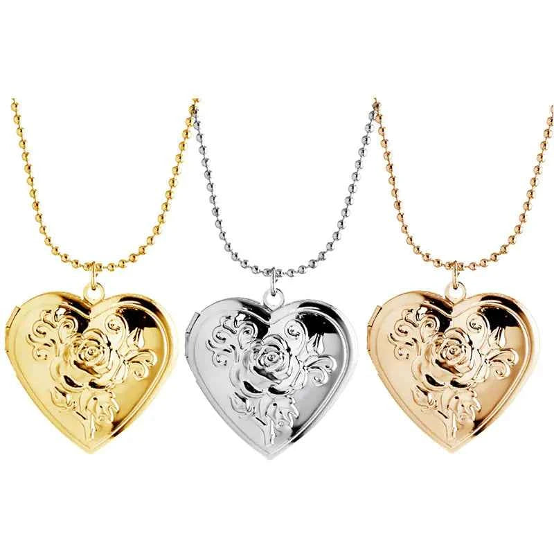 Heart Pendant Necklace with Vintage Rose Photo Box