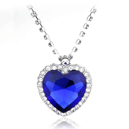 Titanic Heart of the Ocean Necklace - Stylish Crystal Pendant